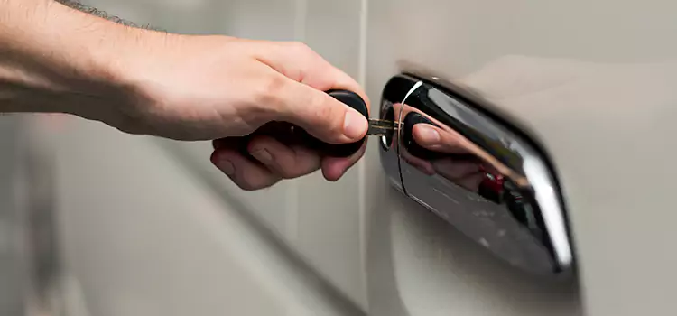 Why Choose Our Auto Locksmith Team in San Fernando, CA?